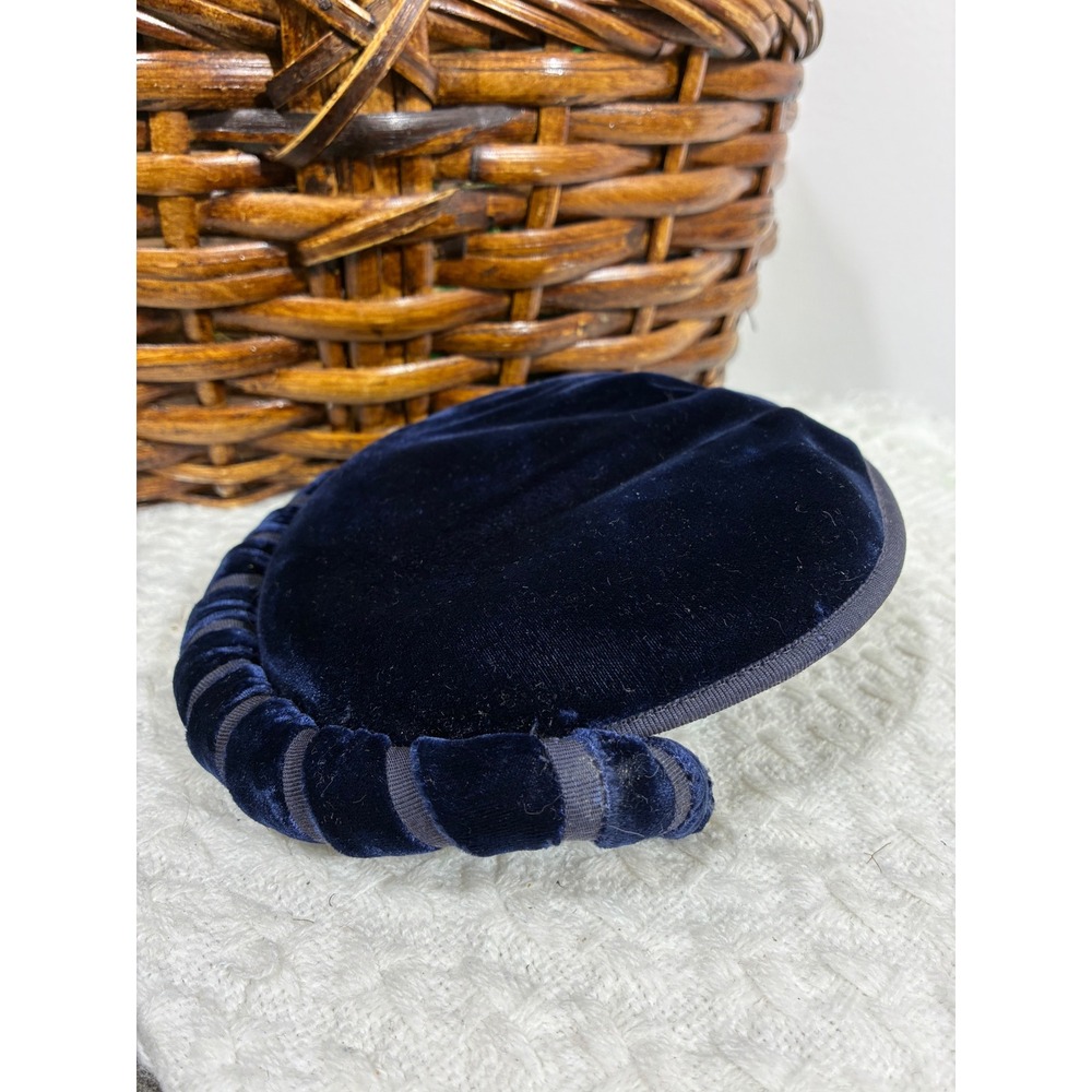 Vintage 1950s Colby Woodward & Lothrop Navy Blue Velvet Hat Cocktail Pillbox